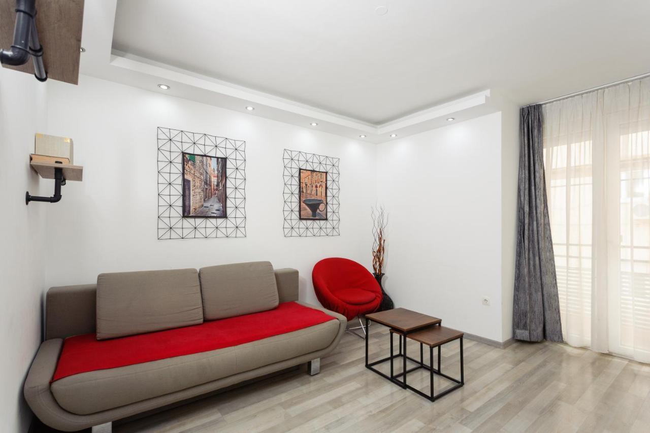 Guest House Teatrin Split Exterior foto